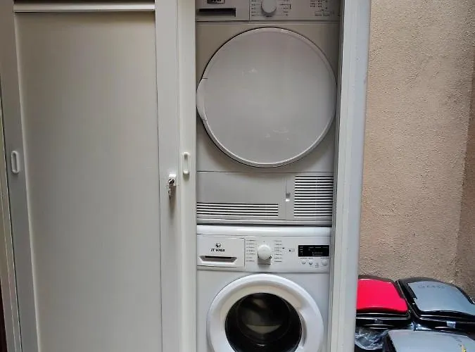 South Street 46 Valletta